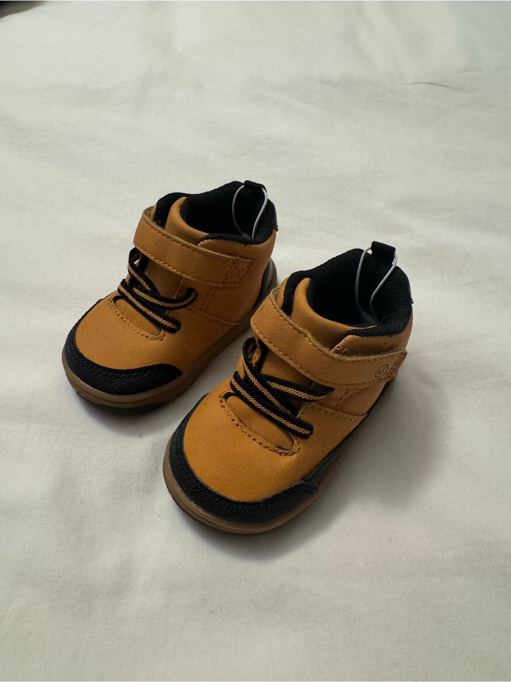 Stride Rite 360 Toddler Tan and Black Hook-and-Loop Boots